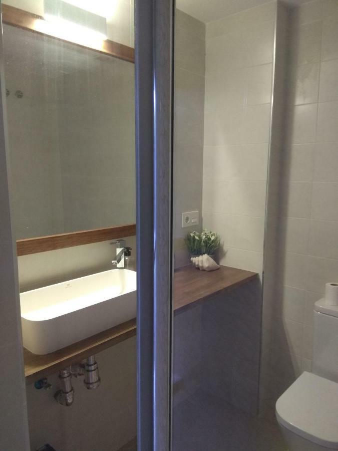 Apartamento A 150 Metros Del Mar, Parking Y Wifi 살로브레나 외부 사진