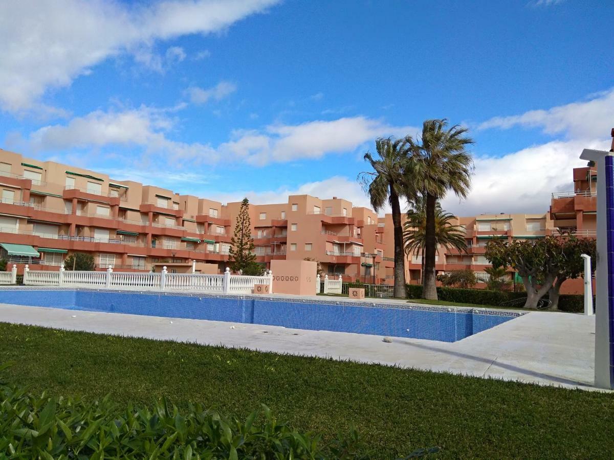 Apartamento A 150 Metros Del Mar, Parking Y Wifi 살로브레나 외부 사진
